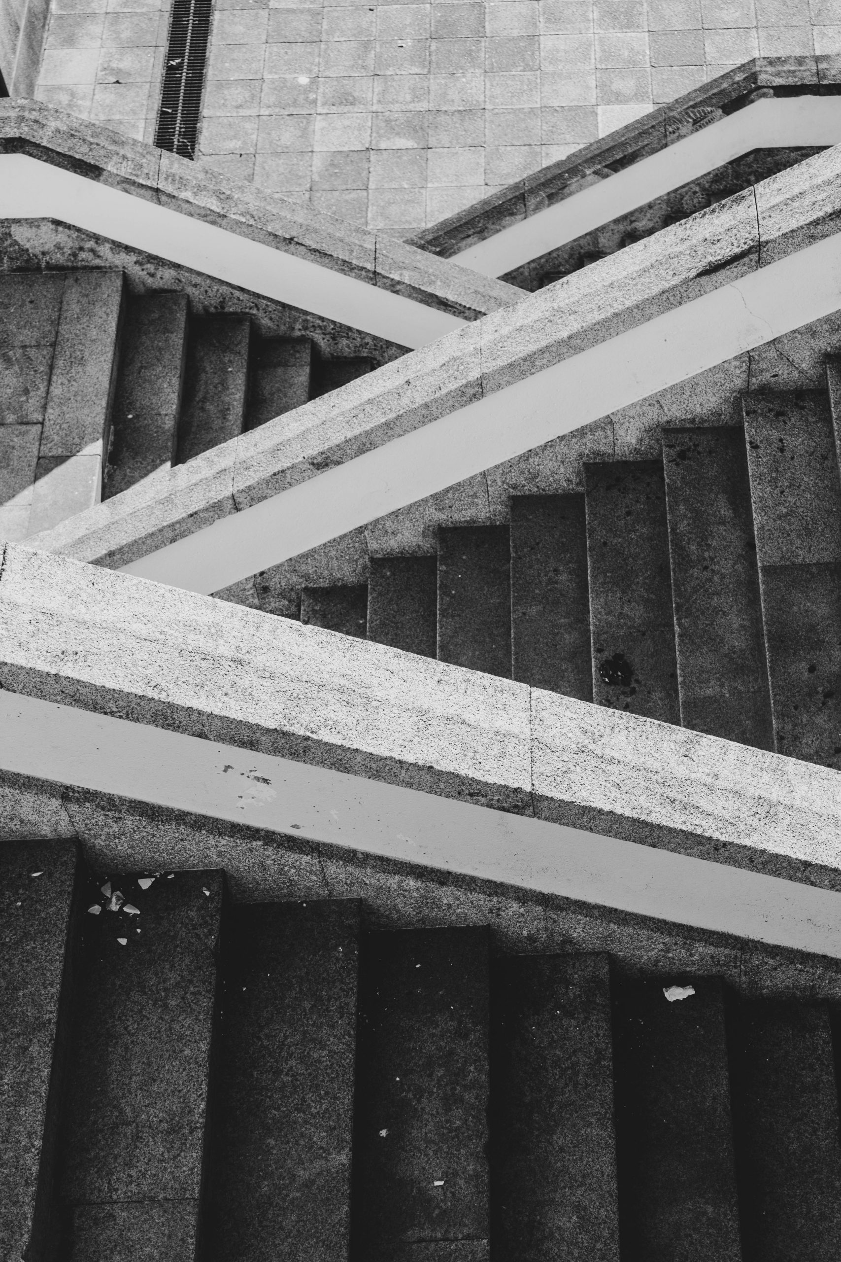 Escalier à pas décalé optimisant l'espace