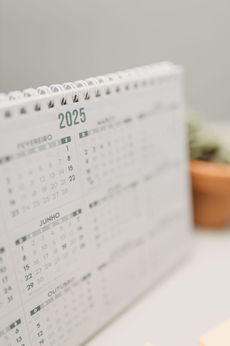 Pourquoi suivre un calendrier du jardinier en 2026 ?