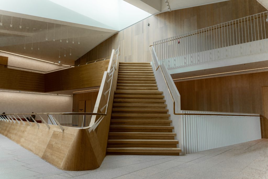 Combien coûte vraiment un escalier japonais ?